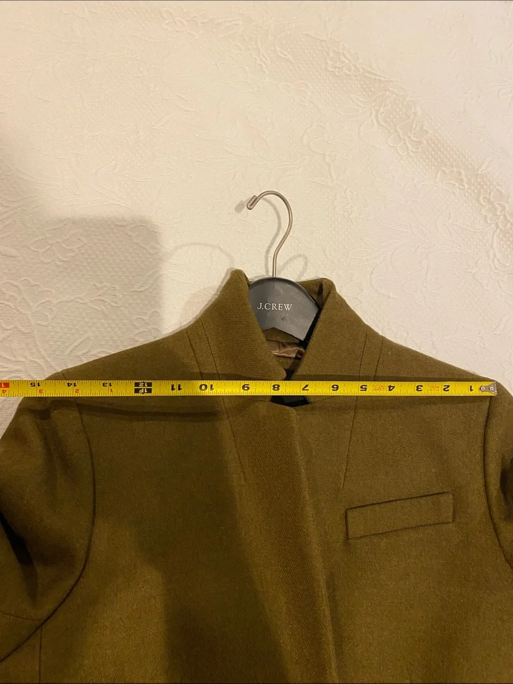 J CREW